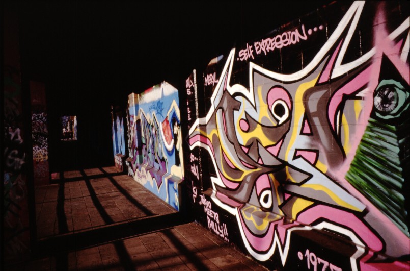 ���ؒ��K�[�h���Q